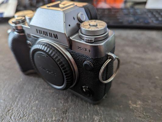 Fujifilm X-T1 I purchased from The Camera Exchange