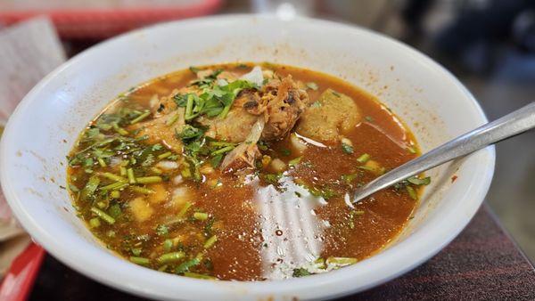 Caldo de Pollo Rojo