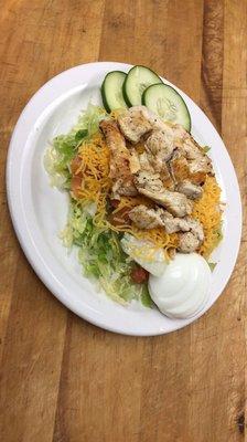 1/2 grilled chicken salad