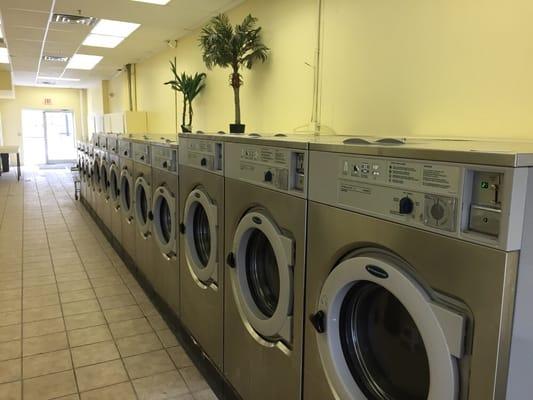 Island Wash Laundromat