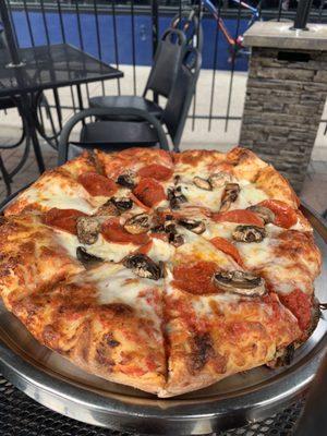 Pizza with mushrooms