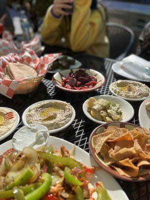 Hummus, babaganoush, artichoke