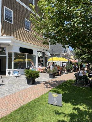 Cute shop with a few tables on Main Street