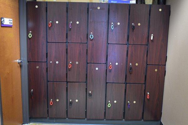 Feel free to use our lockers to secure your belongings while you work out.