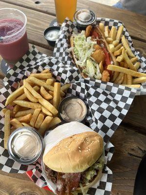 Top:shrimp Po Boy Bottom: lolo burger