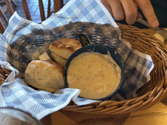 Biscuits n' Gravy