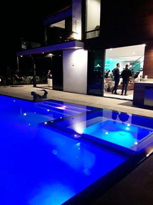 Zero Edge Pool. Colored changing Led Lights