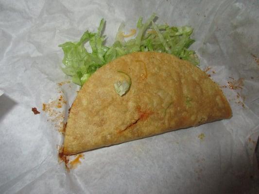 This picture does it NO justice. That taco is FULL of yumminess; there isn't even any room for the lettuce!  So, so good.