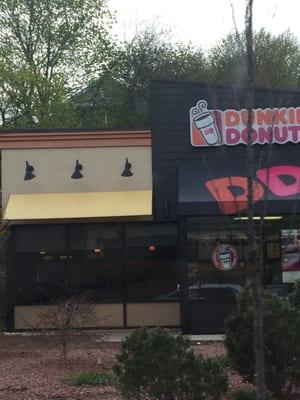 Roslindale Dunkin Donuts -- 4165 Washington Street, Roslindale        Storefront