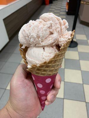 Very Berry Strawberry - Waffle Cone & 2 Scoops