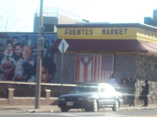 Fuentes Market and Liquor