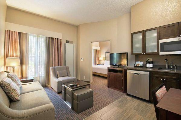 Homewood Suites by Hilton Austin-South/Airport