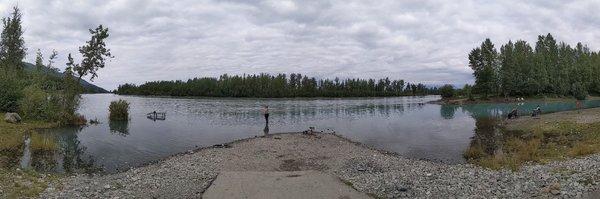 Panoramic view of where people fish