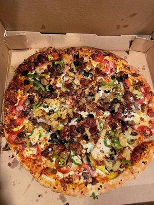 Everything pizza with over a dozen toppings.