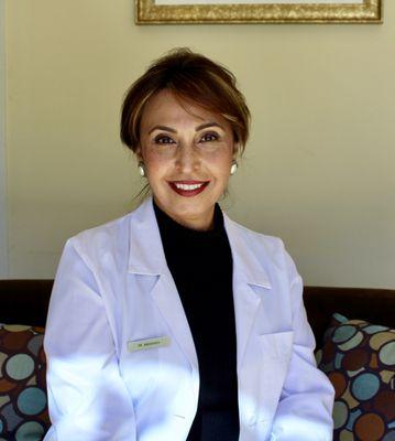 Dr. Donna Anoosheh, DDS