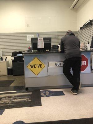 This is Sacramento Hyundais service counter. As you can see by the amenities you can expect your service will be disappointing.