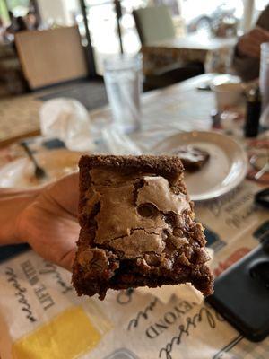 Caramel brownie