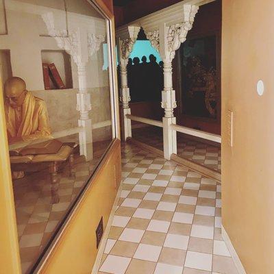 Dare thy enter these magical hallway's? 

And experience magic? 

Only at The Bhagavad Gita Museum