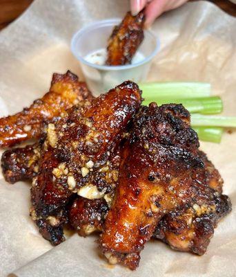 Garlic wings