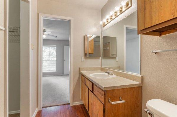 Bathroom with vanity lights