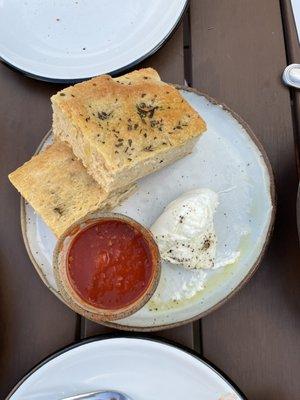 Focaccia with marinara and burrata