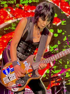 Joan Jett opening for Motley Crue