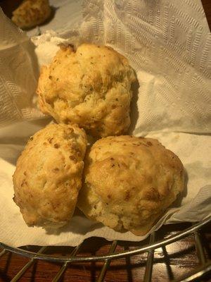 Cheddar Bay Biscuits