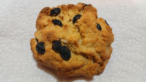 Piedra con Pasas: Mexican Sweet Bread with Raisins