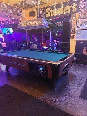 Live local artist, cpl pool tables, huge outdoor patio.