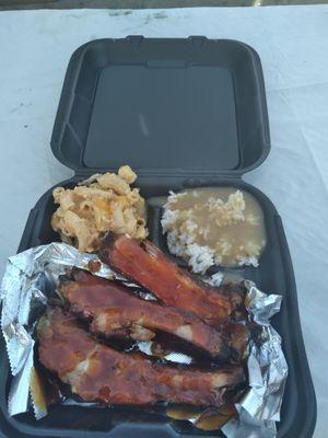 Pork spareribs , mac n cheese with rice and gravy