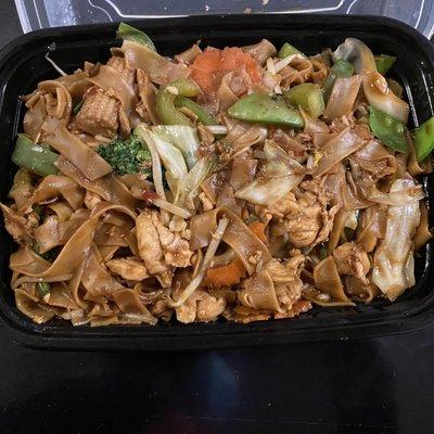 Drunken Noodle Plate