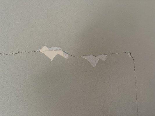 Massive crack plaster falling off