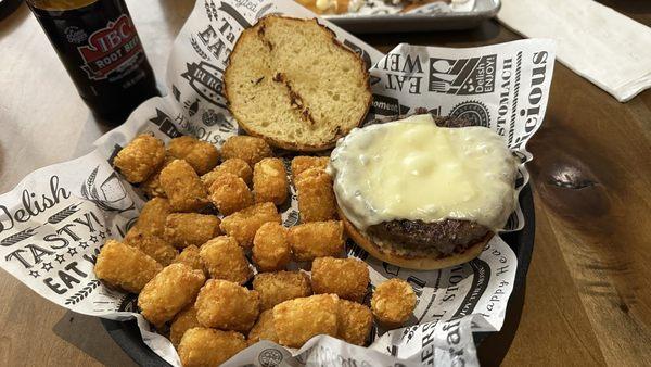 Cheese Burger tater tots