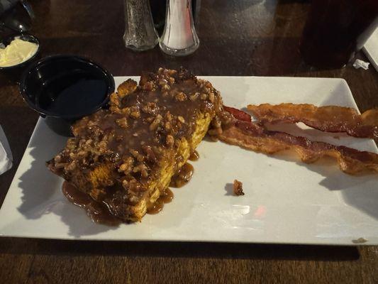 Pumpkin praline French toast bake with caramel. Mm-mmm delicious!