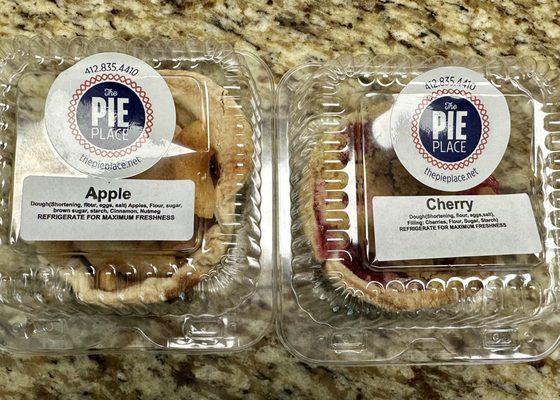 Individually sized pies