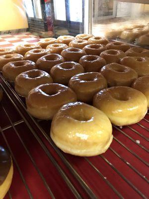 Fresh mes glazed doughnuts