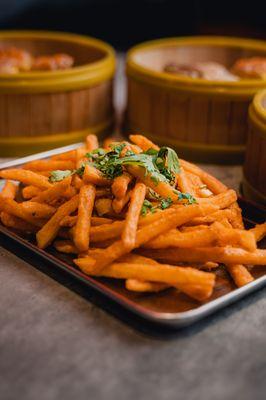 Famous salted egg yolk fries