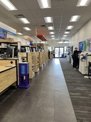 FedEx Office Print & Ship Center