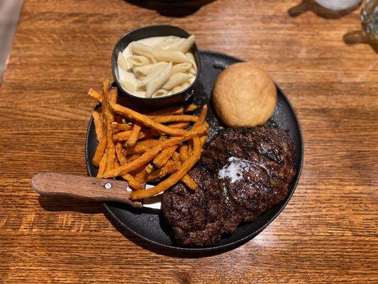 Ribeye, Mac and cheese, sweet potato fries