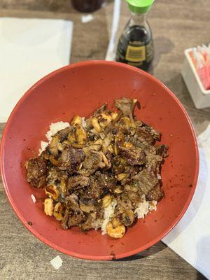 Beef and shrimp with white rice