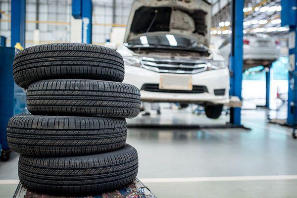 Car, Truck & SUV Tires