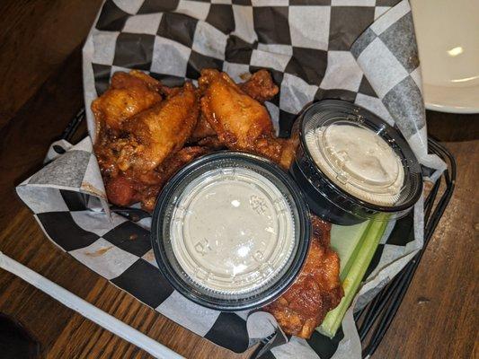 Honey Old Bay wings w blue cheese