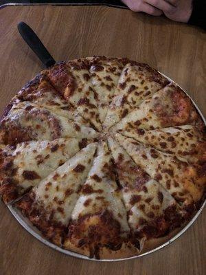 16 inch cheese pizza.