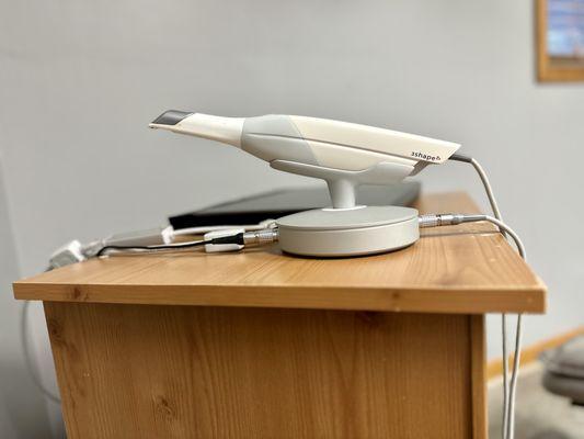 Impression scanner- no more goopy, sloppy impressions!!