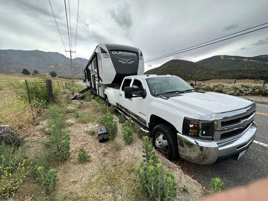 Tow a dually and trailer.