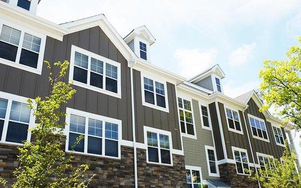 Newtec Project - Reserve at Glenview Apartments. Utilizing Newtec Series 600 Single Hung windows.