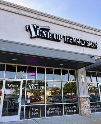 Tune Up: The Manly Salon