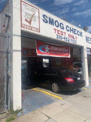 Smog garage. Star certified for dmv. Only 15 minutes.