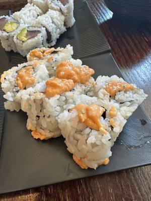 6 Piece Spicy Salmon Roll