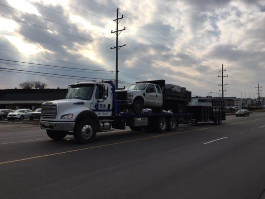 Rear end went out while pulling a loaded trailer so this truck can handle many types of different kinds of loads.